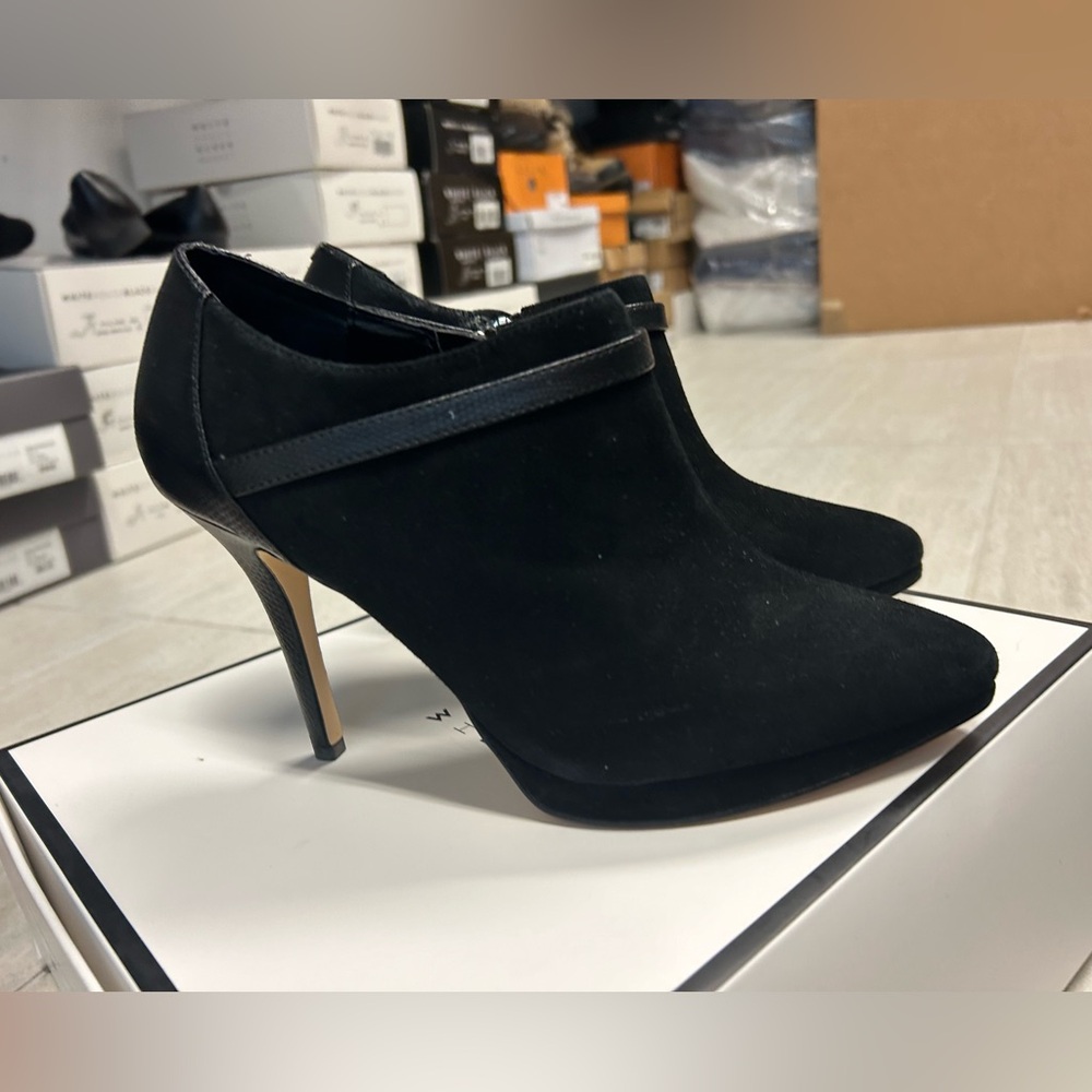 White House Black Market boot heel